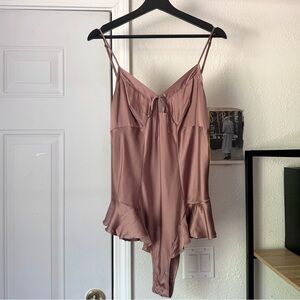 SKIMS silk mauve pink ruffle sleeveless bodysuit